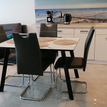 Apartamenty Mariela-Kolobrzeg Z Garazem Ngoại thất bức ảnh