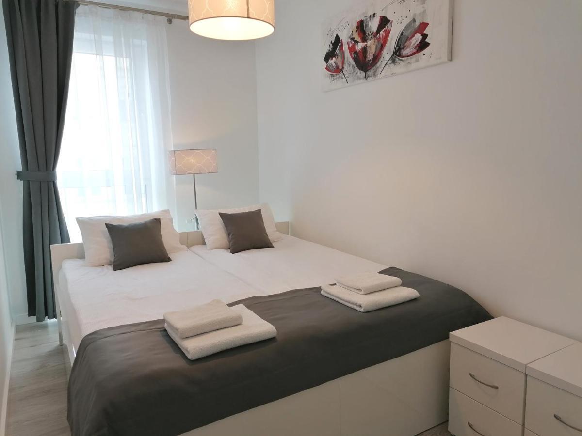 Apartamenty Mariela-Kolobrzeg Z Garazem Ngoại thất bức ảnh