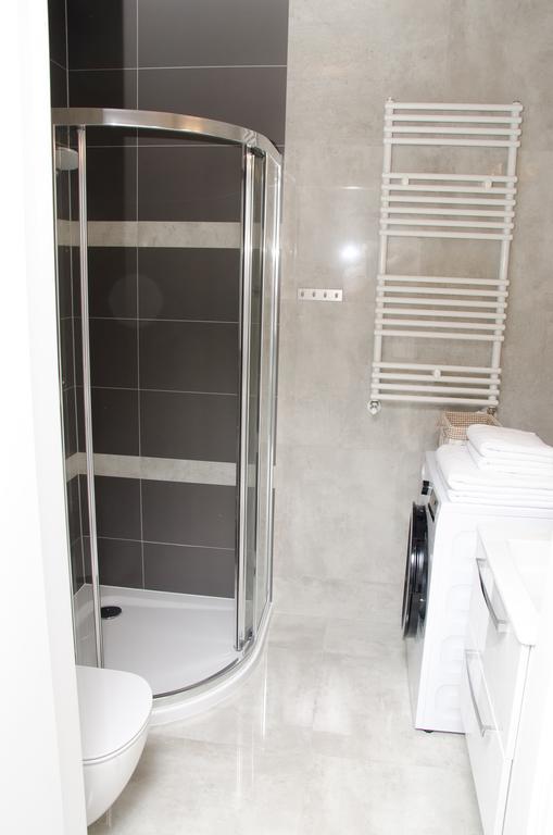 Apartamenty Mariela-Kolobrzeg Z Garazem Ngoại thất bức ảnh