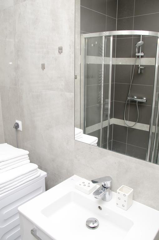 Apartamenty Mariela-Kolobrzeg Z Garazem Ngoại thất bức ảnh