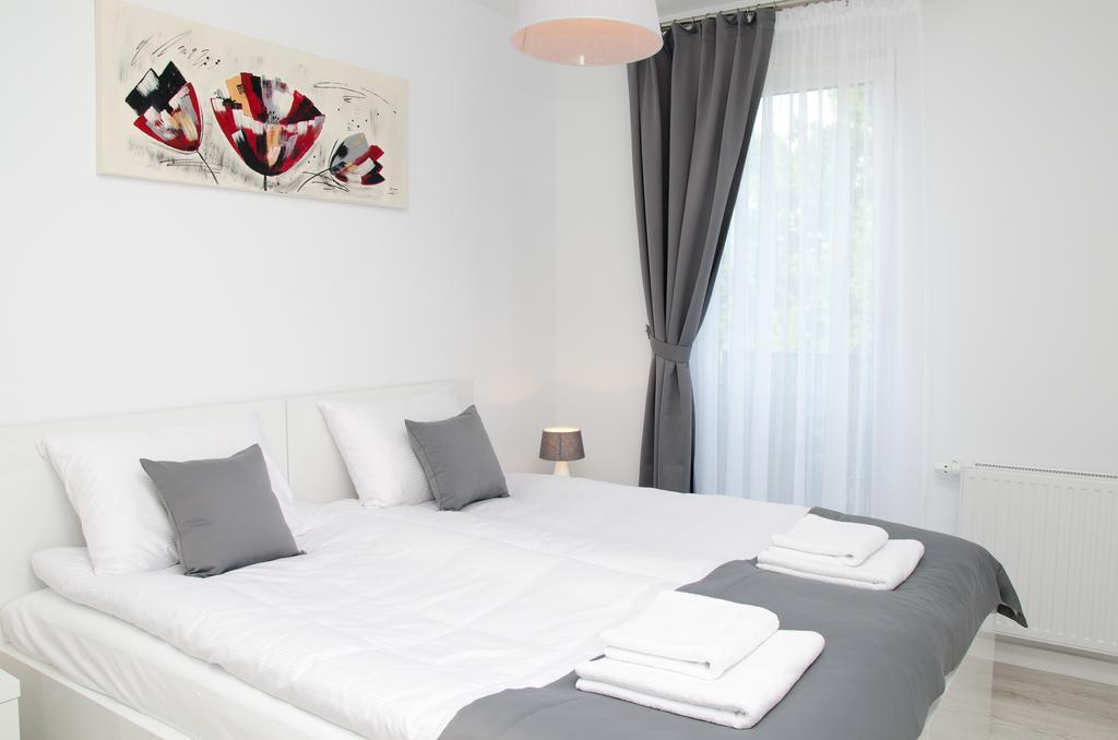 Apartamenty Mariela-Kolobrzeg Z Garazem Ngoại thất bức ảnh