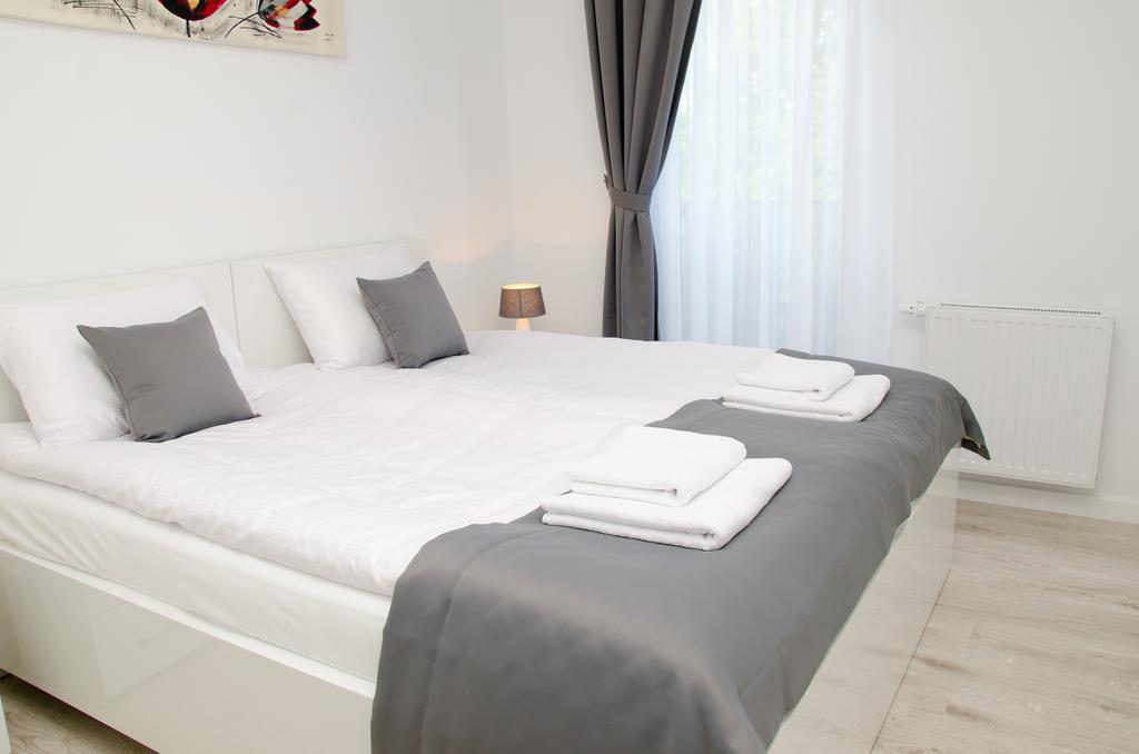 Apartamenty Mariela-Kolobrzeg Z Garazem Ngoại thất bức ảnh