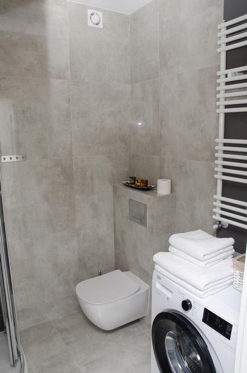 Apartamenty Mariela-Kolobrzeg Z Garazem Ngoại thất bức ảnh